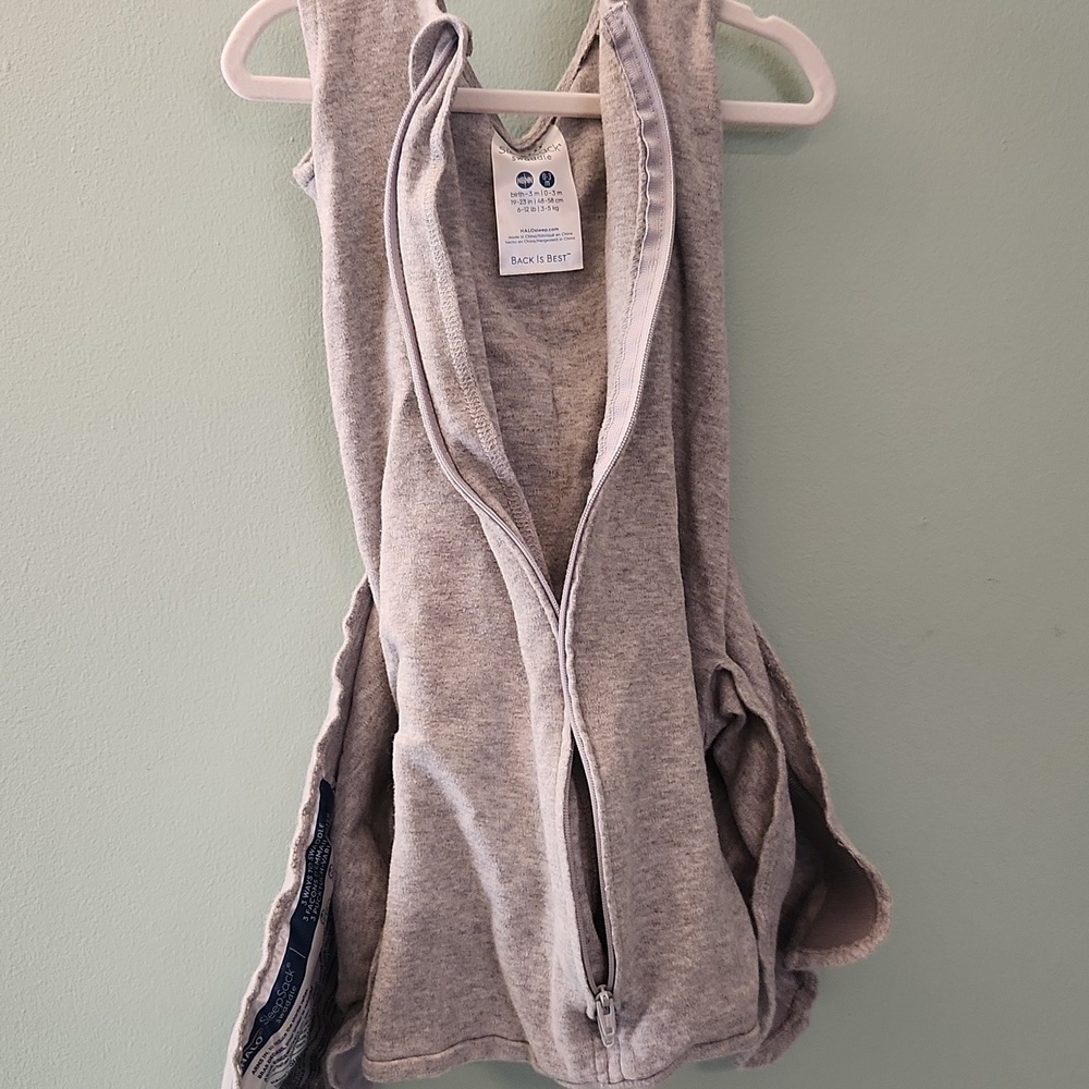 HALO SleepSack Swaddle Light Grey - Picture 9 of 12